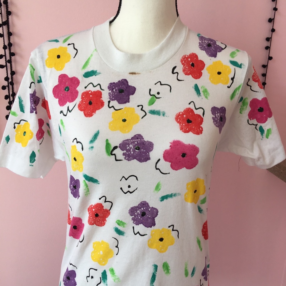 Flower floral rainbow tee shirt white - Picture 7 of 7